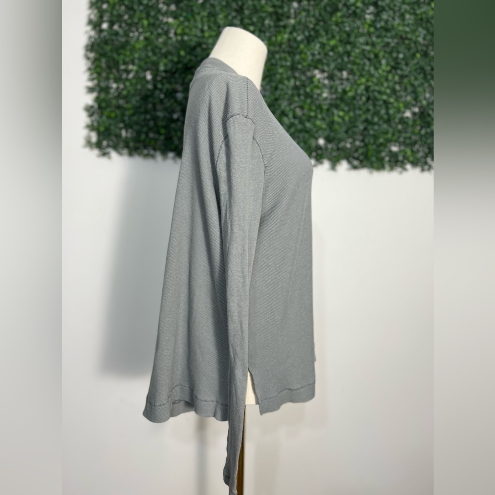 We The Free Free People Gray Oversized Thermal Flare Top Size Small - Picture 4 of 11